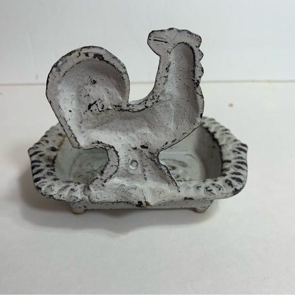 Vintage-style Rooster Soap Dish. Cast Iron Country Decor Rustic dish - Picture 3 of 12